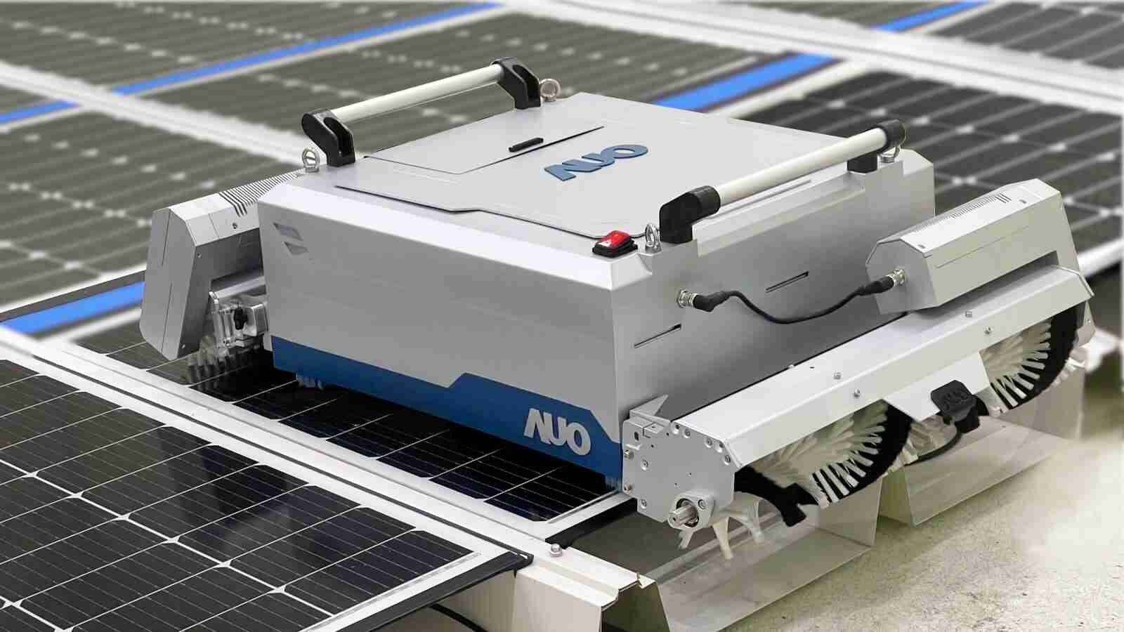 NG大舞台致力EPC场域技术升级，，，，导入清洁机器人搭配传感器与AI数据分析，，，大幅减少维运成本