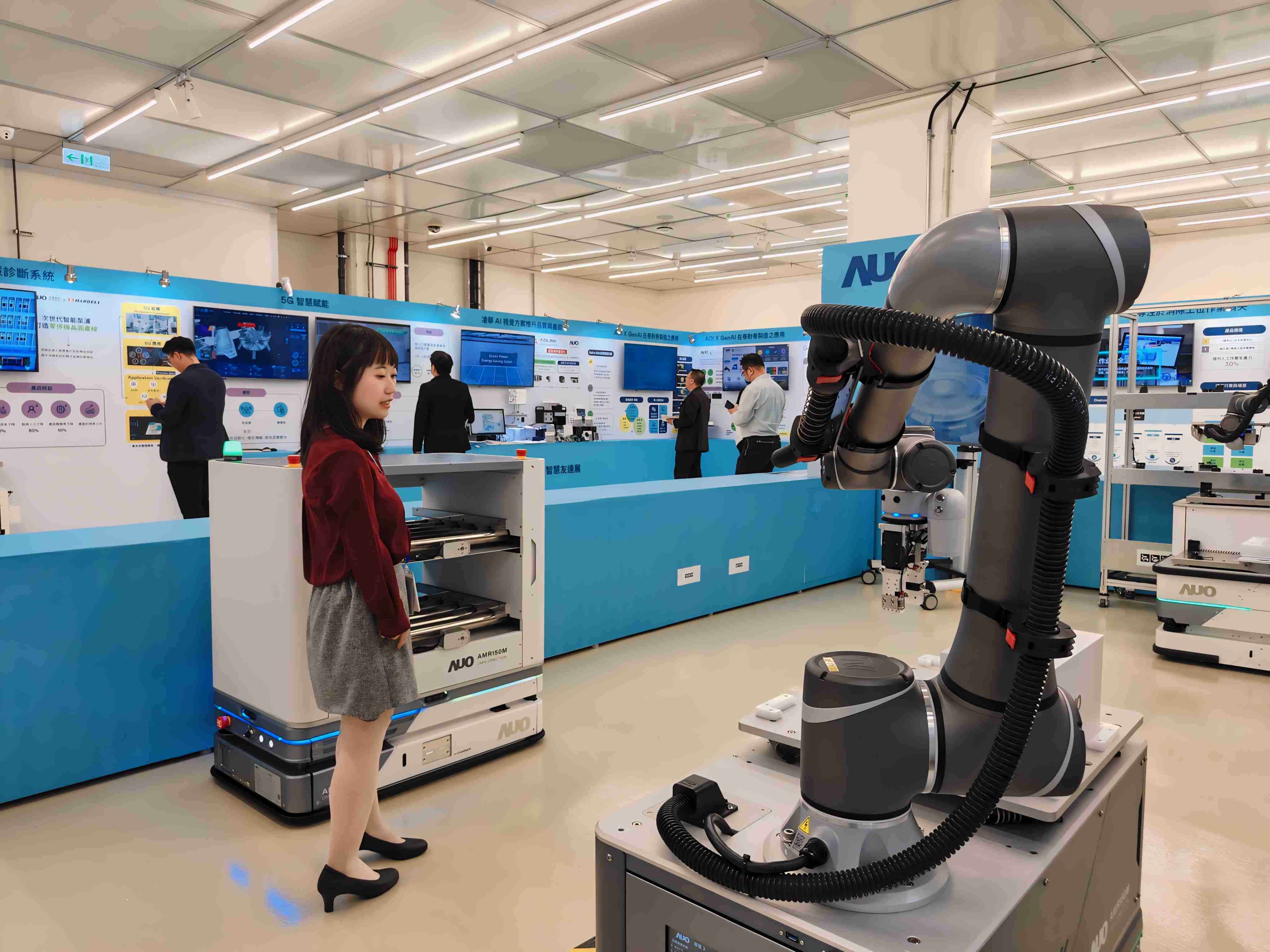 2024智能NG大舞台展邀集生态圈伙伴共同参展，，从数字应用、、、、净零减碳到能源发展，，创造全方位永续商机，，，，携手生态圈伙伴迈向永续未来